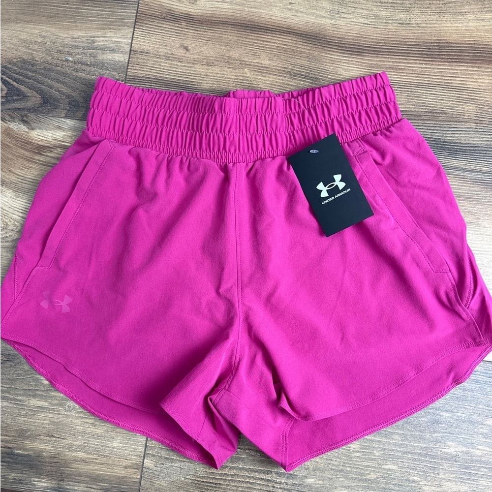 UA Women High Rise Short